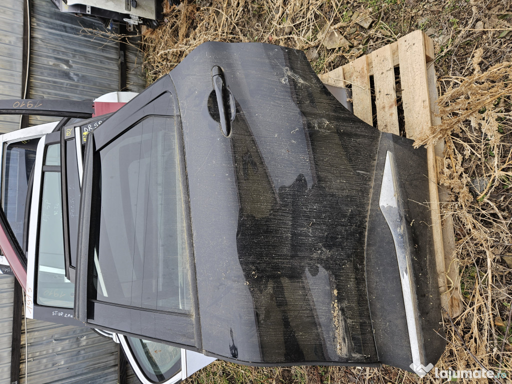 Usa stanga spate Renault Captur 2016