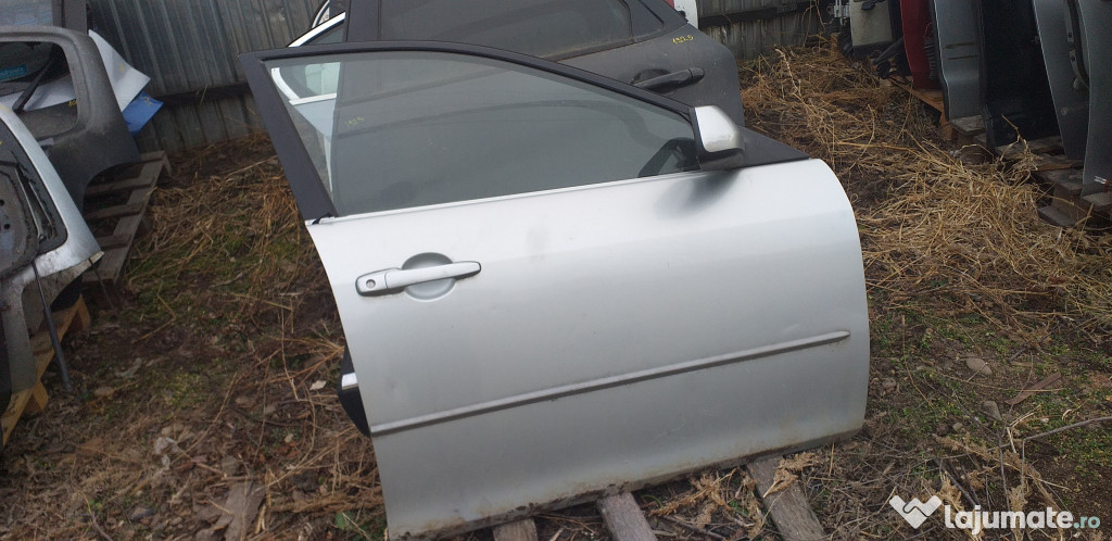 Usa dreapta fata Mazda 6 2004
