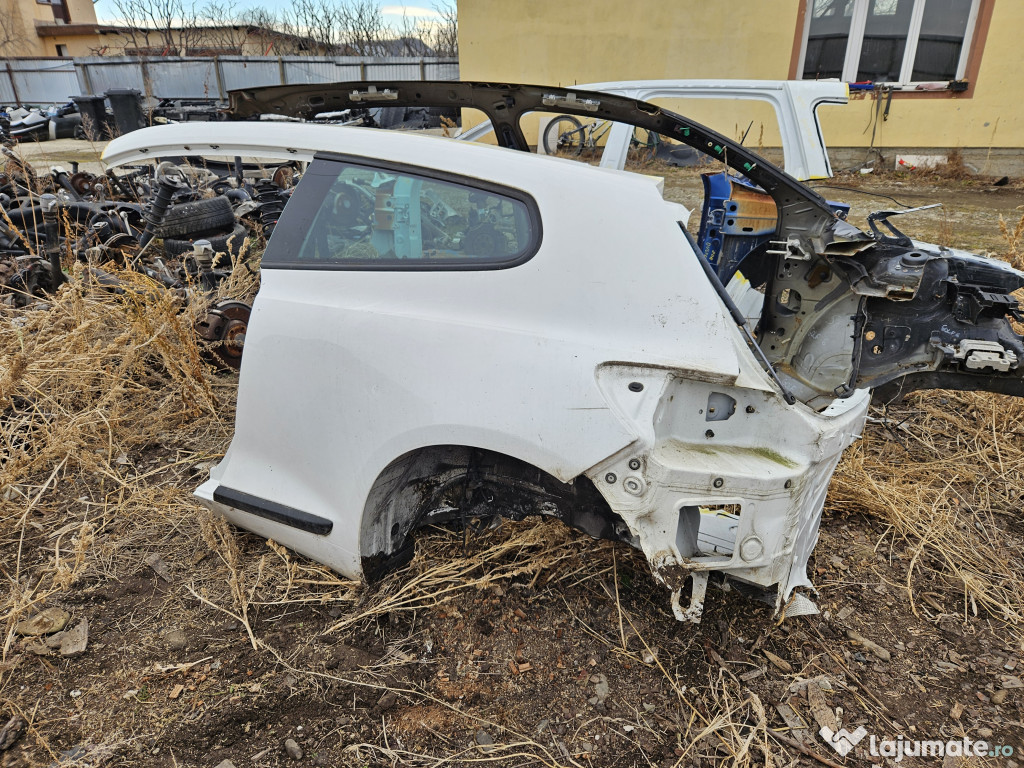 Aripa Stanga Spate cu Fusta Volkswagen Scirocco 2012
