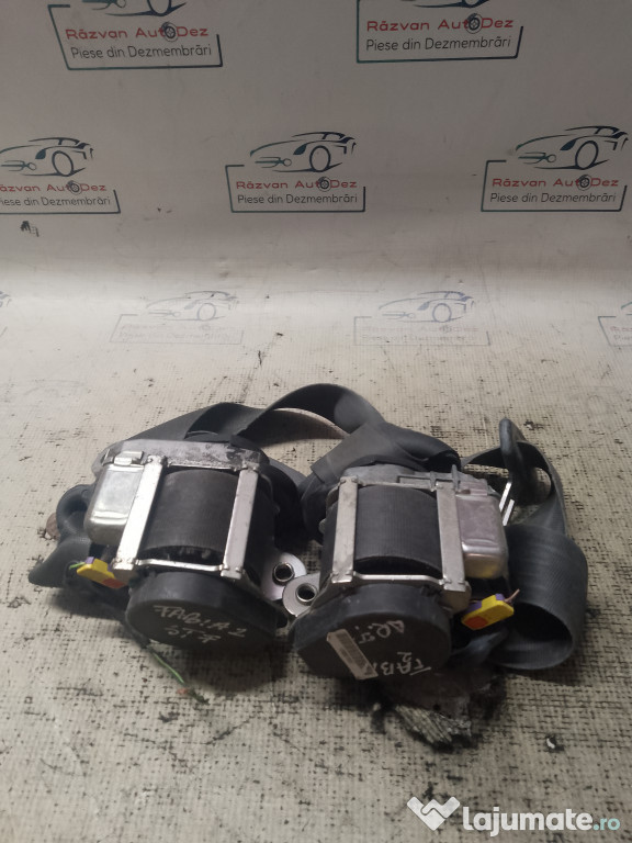 Set Centuri fata cu capsa Skoda Fabia 2 2009