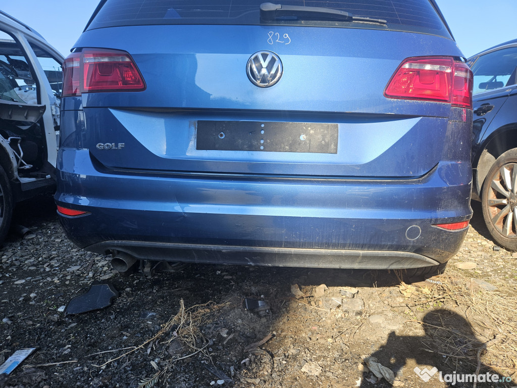 Bara spate Volkswagen Sportsvan 2015