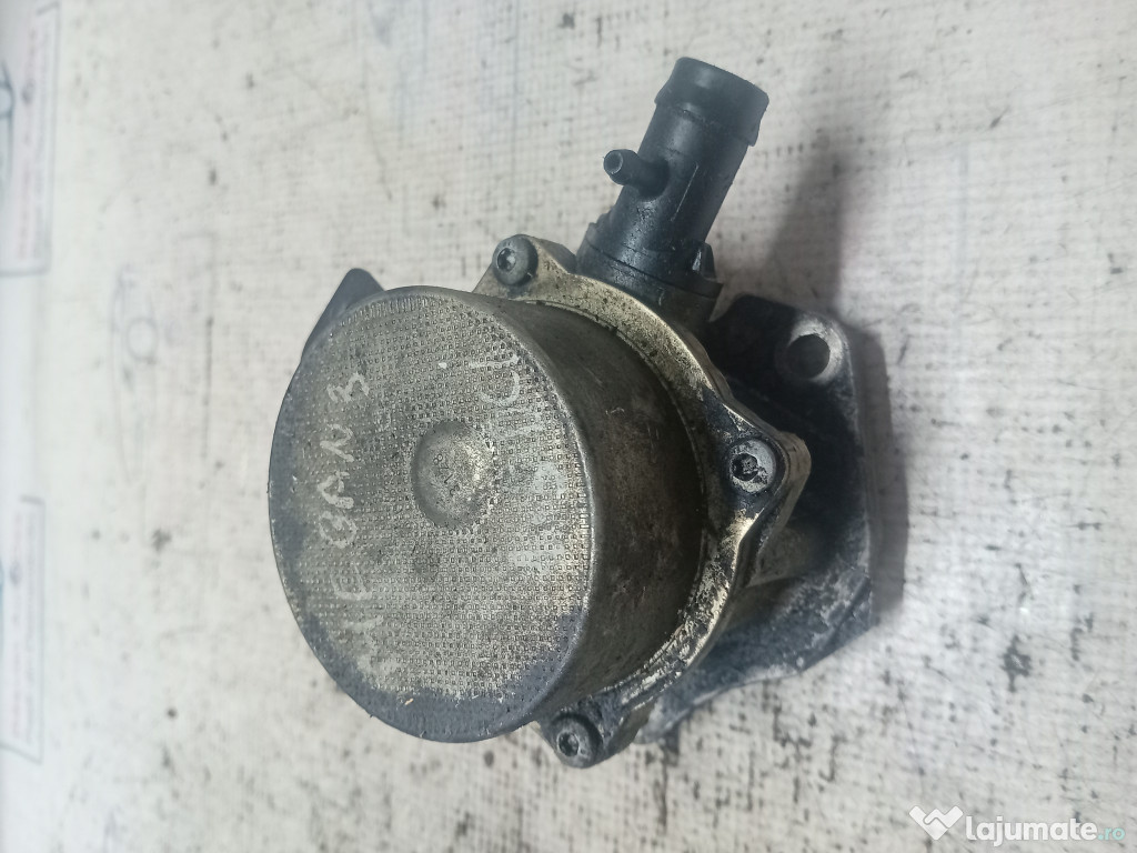 Pompa vacuum Renault Megane 3 1.5 2013