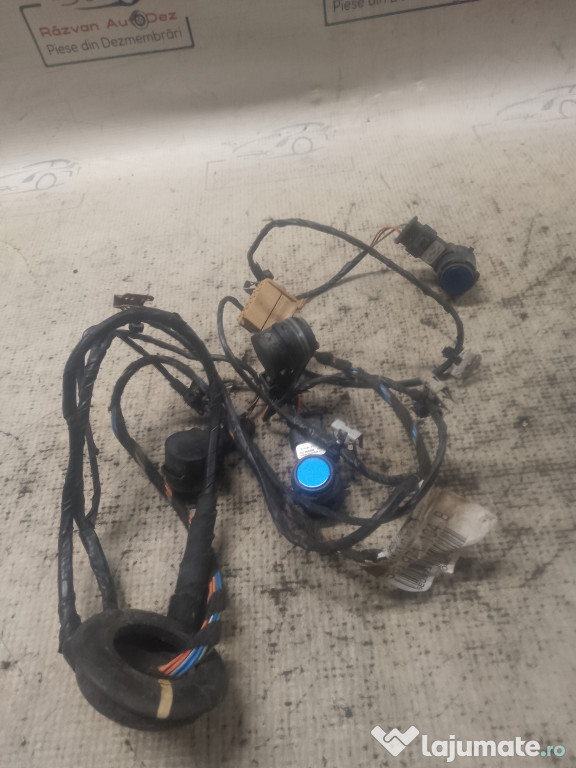 Senzori parcare spate plus instalație Skoda Octavia 3 2015