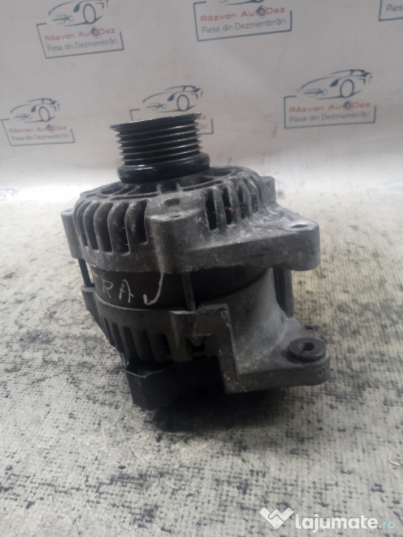 Alternator Opel Astra J 2011