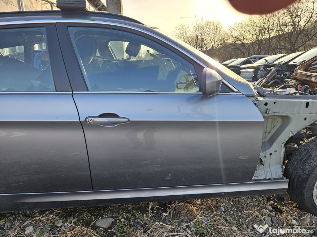 Usa dreapta fata BMW Seria 3 E91 2010
