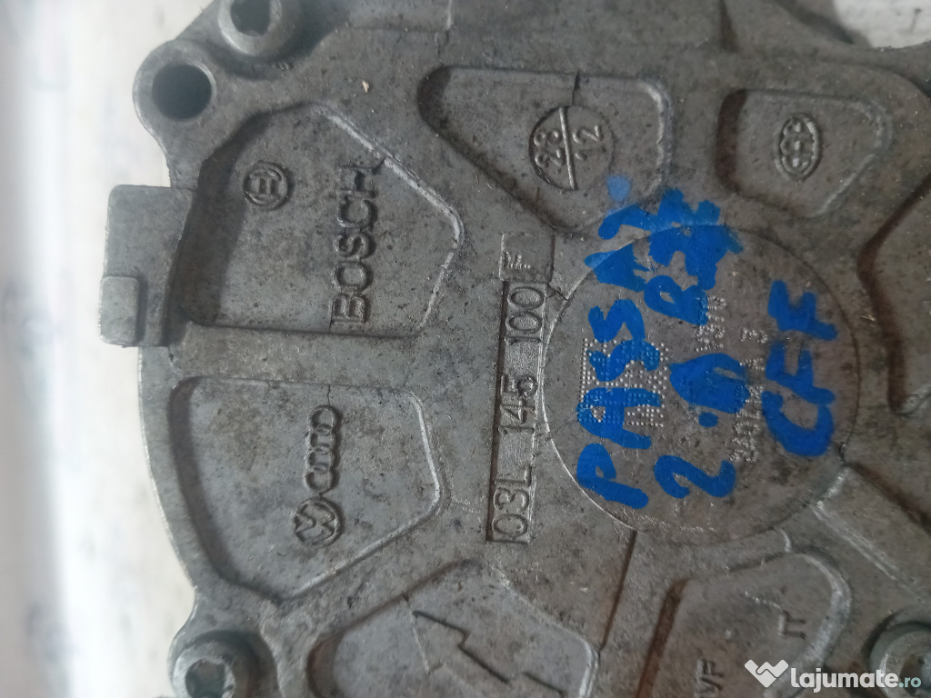 Pompa vacuum Volkswagen Passat B7 2.0 Motorina 2012