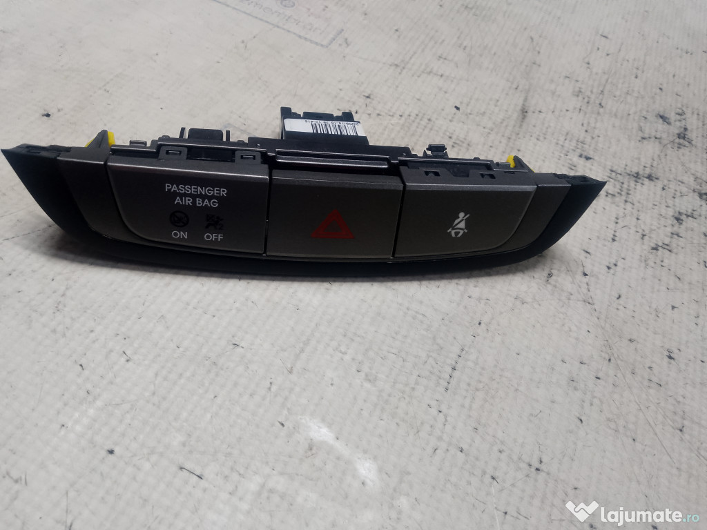 Buton avarie Hyundai ix35 1.7 Motorina 2015