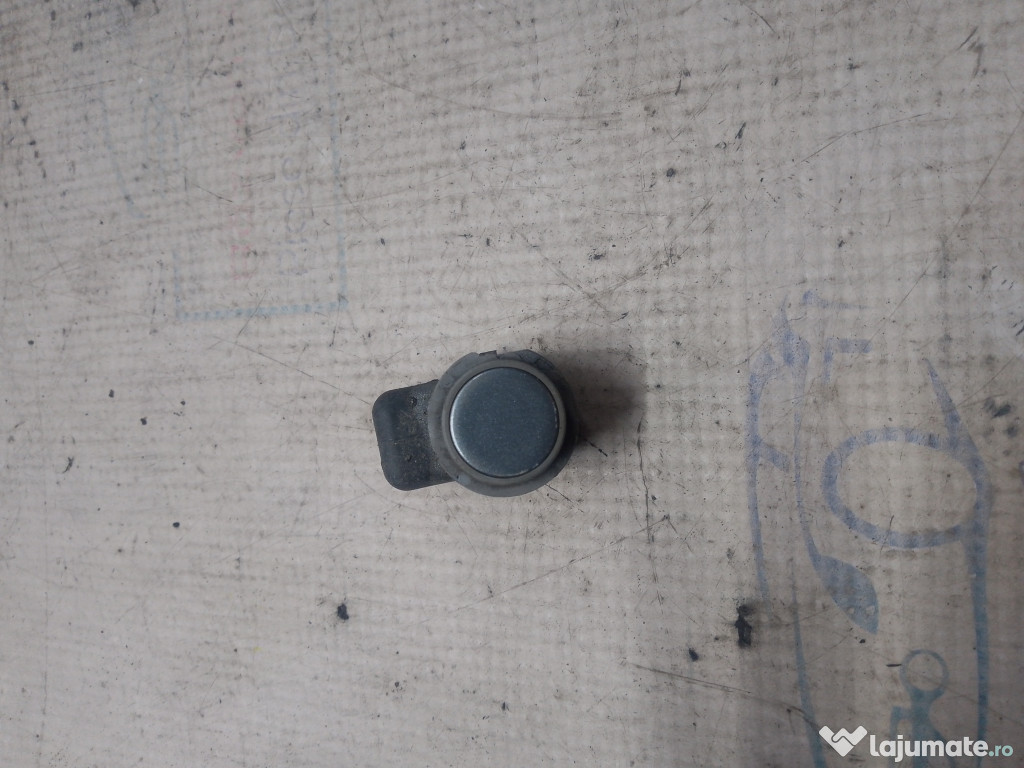 Senzori parcare spate Audi A4 B8 2010