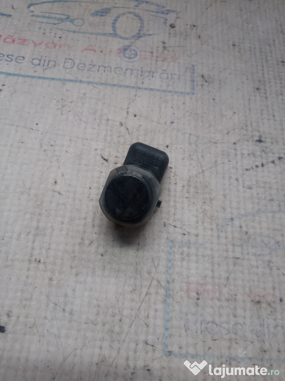 Senzori parcare spate BMW F10 2011