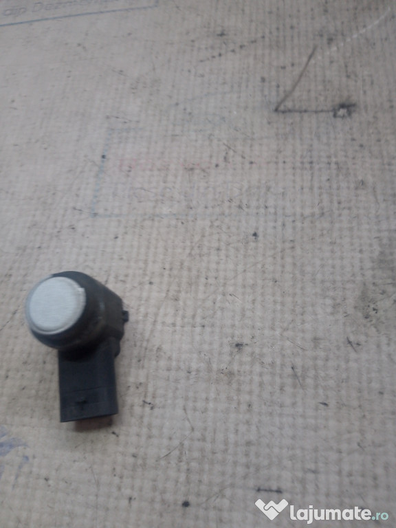 Senzori parcare spate Volkswagen Passat CC 2010