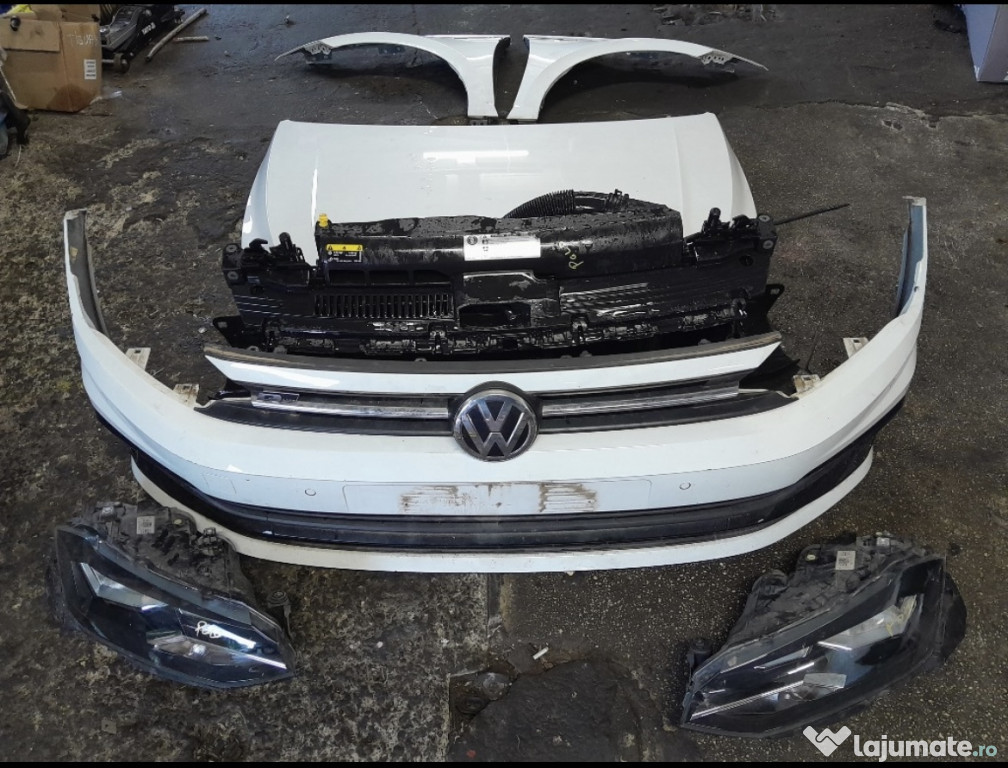 Fata completa Volkswagen Polo 2018