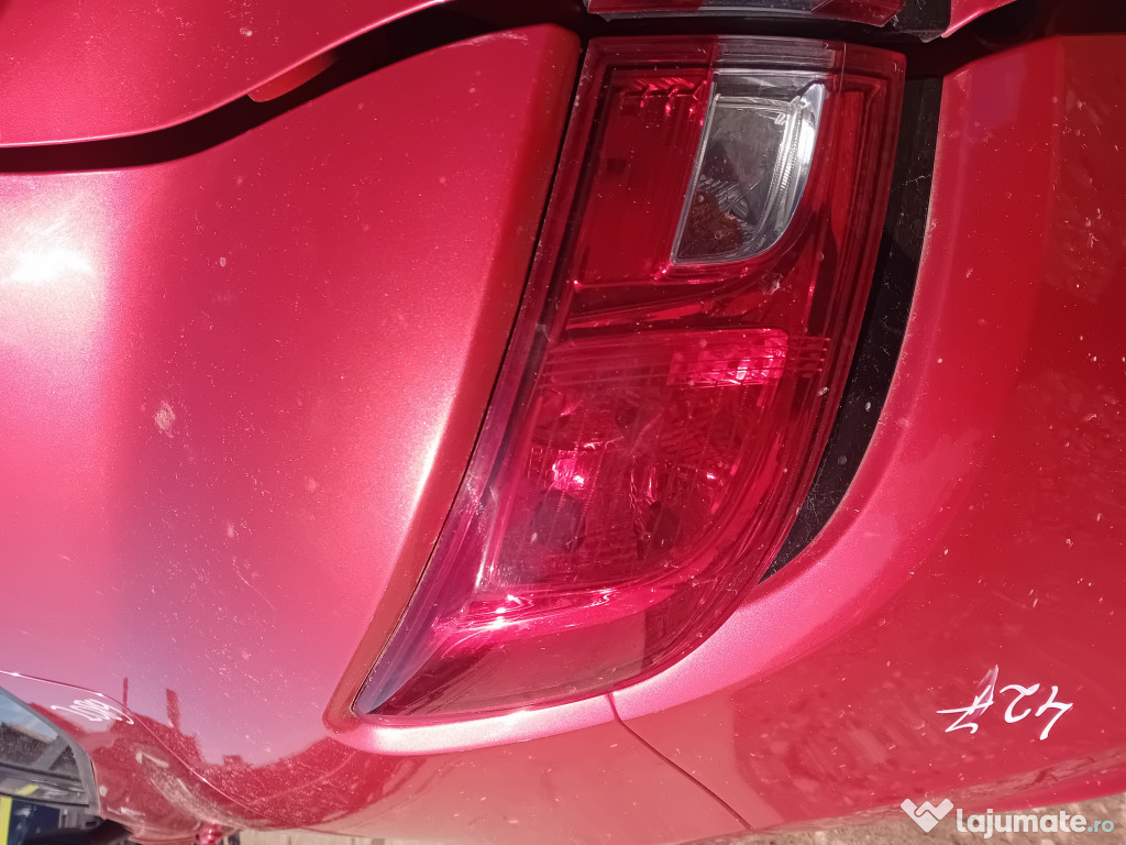 Stop stanga aripa Renault Clio 4 Break 2016