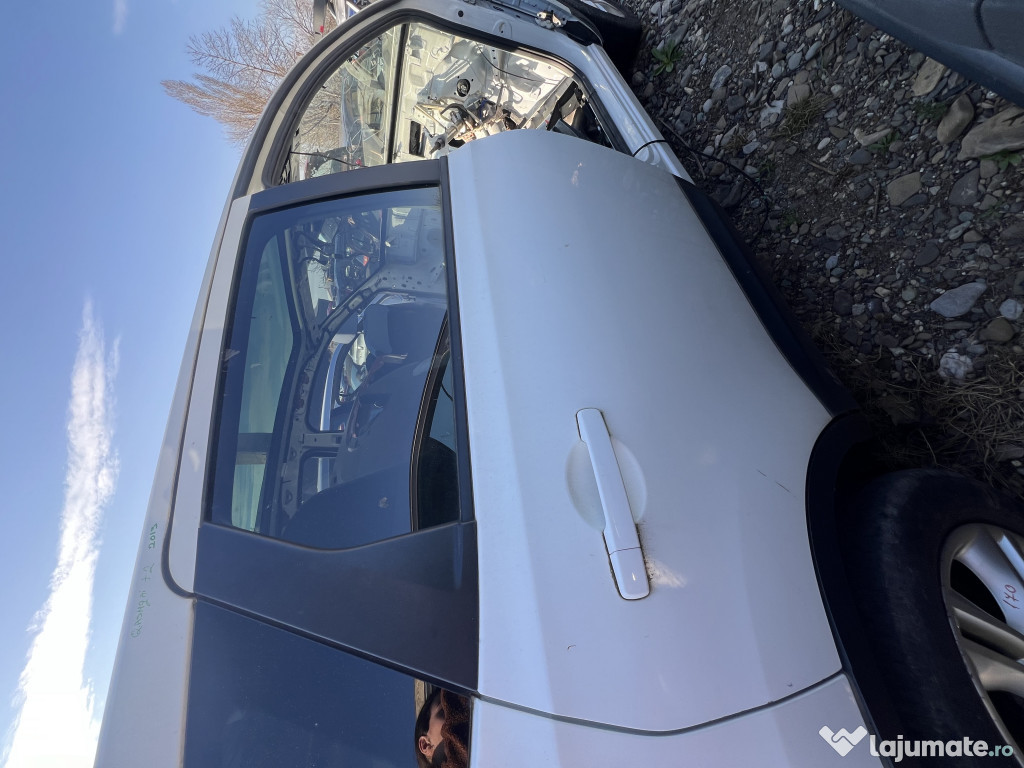 Usa dreapta spate Nissan Qashqai+2 2013