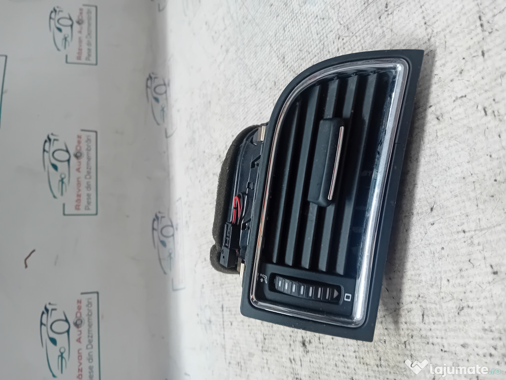 Grila ventilatie dreapta Skoda Superb 3 2012
