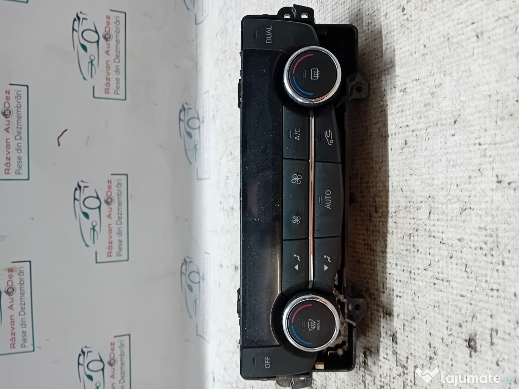 Panou comanda clima Renault Clio 4 Hatchback 2015