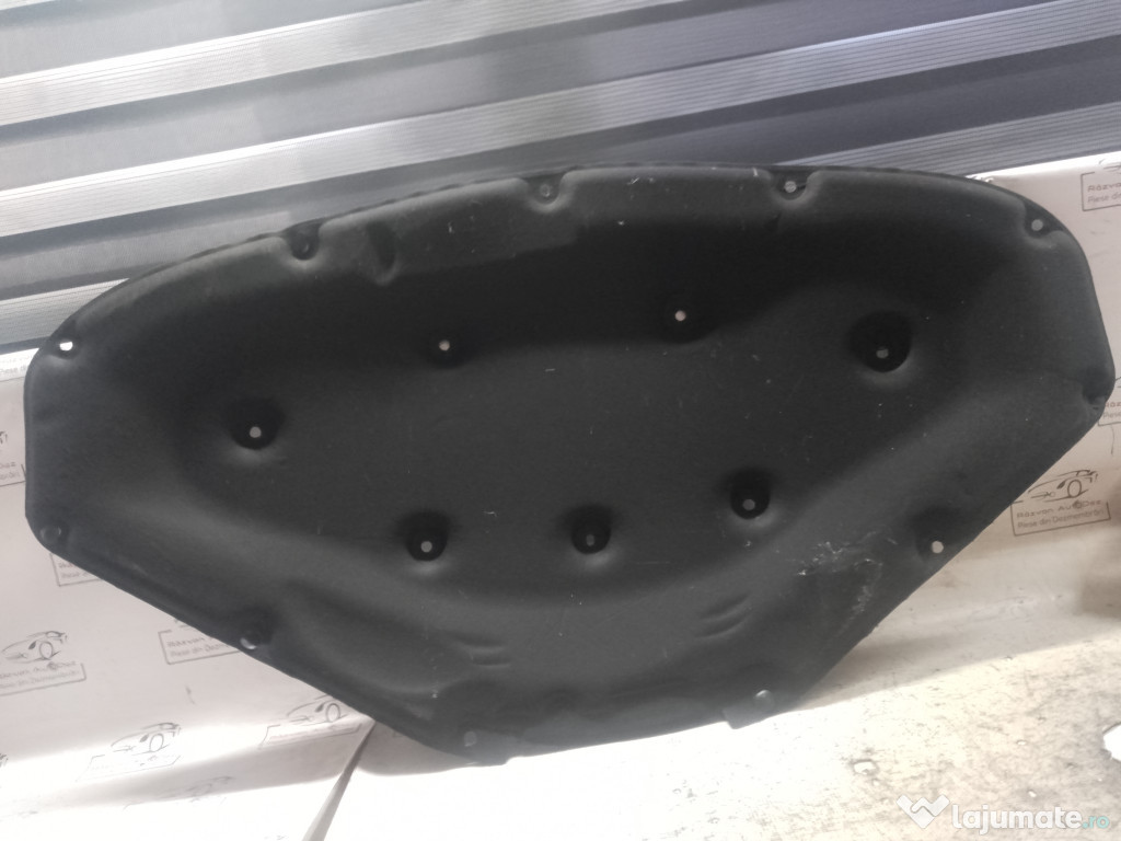 Pâsla capotă BMW Seria 5 GT 2012