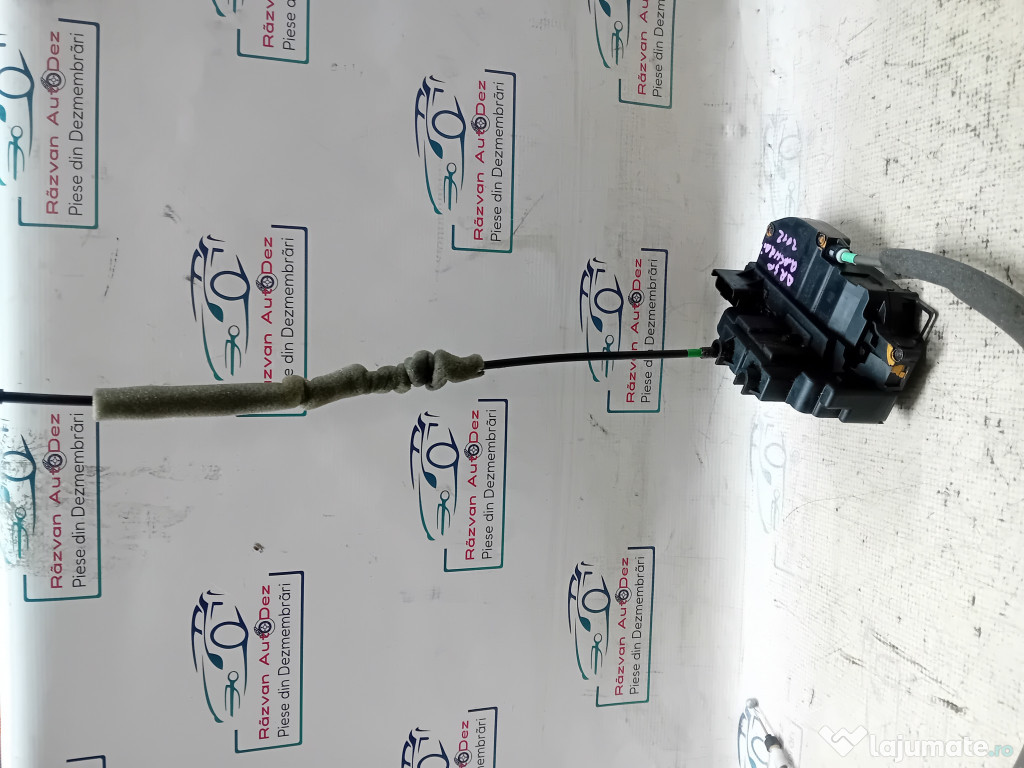 Broasca dreapta spate Nissan Qashqai 2012