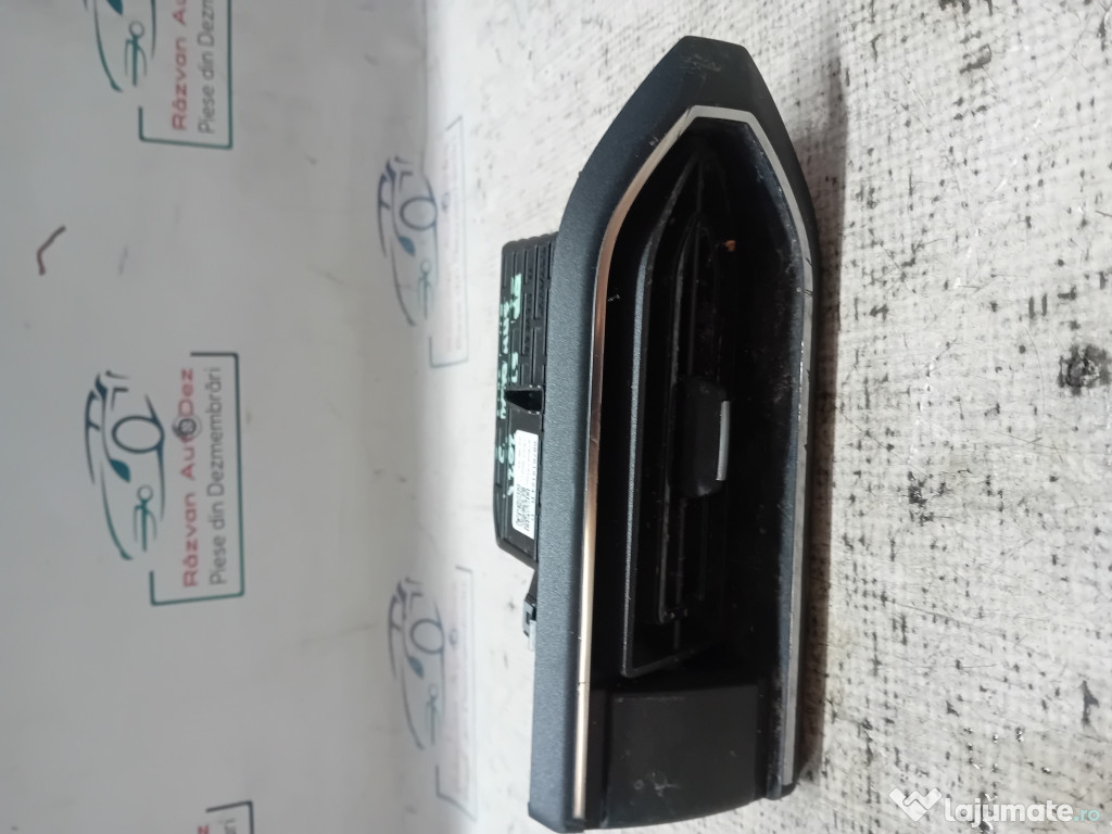 Grila ventilatie stanga Dacia Sandero 3 2022