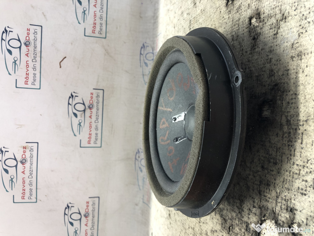 Boxa stanga fata Ford Ecosport 2015