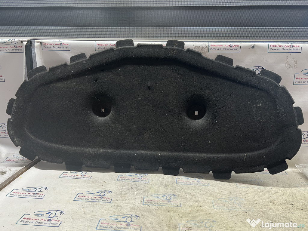 Pâsla capotă Volkswagen T-CROSS 2020