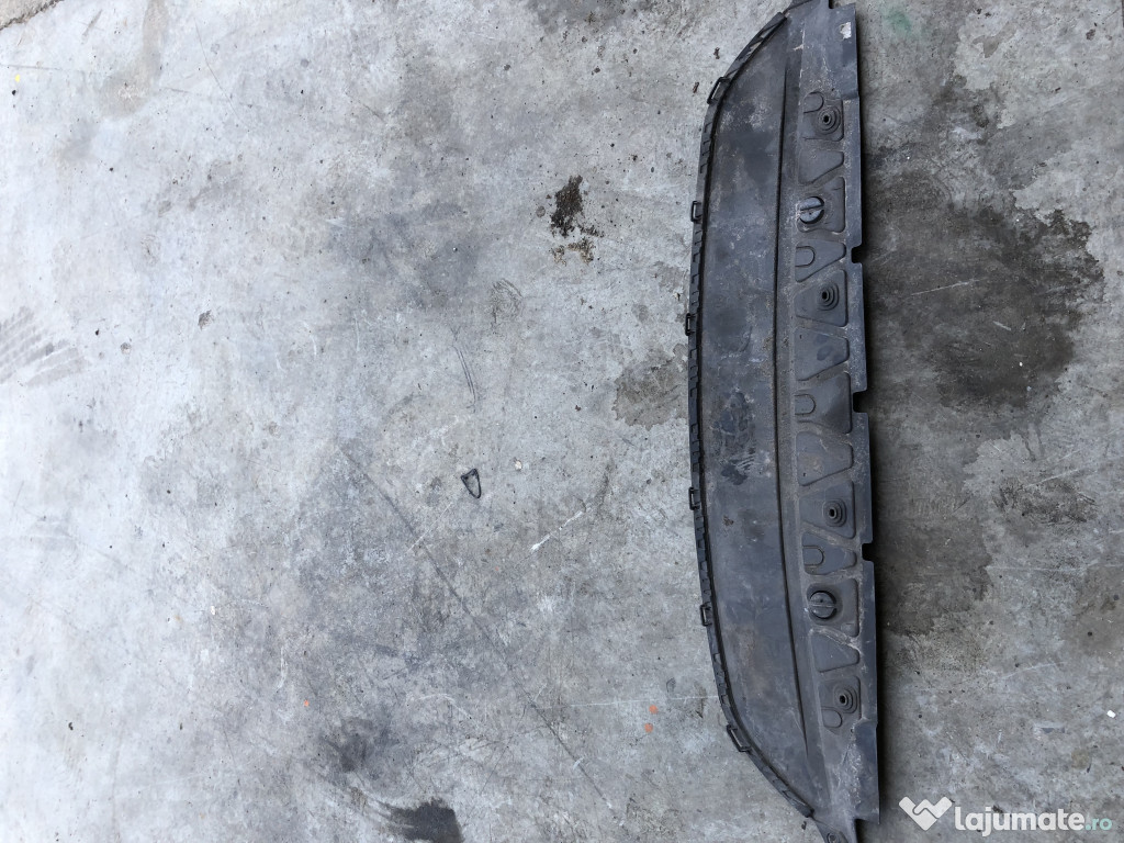 Scut bara fata Skoda Superb 3 2017