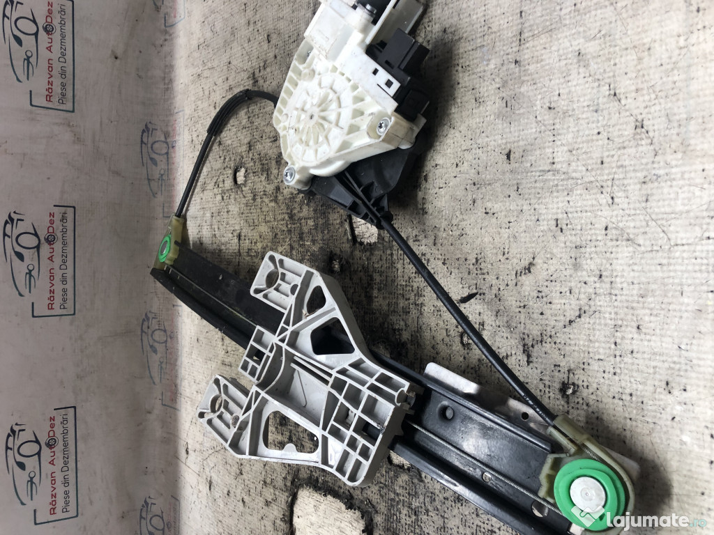 Macara geam dreapta spate Audi A4 B8 2012