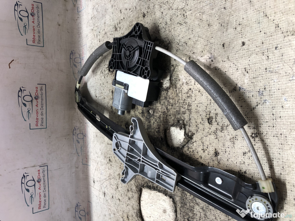 Macara geam dreapta spate Skoda Superb 3 2016