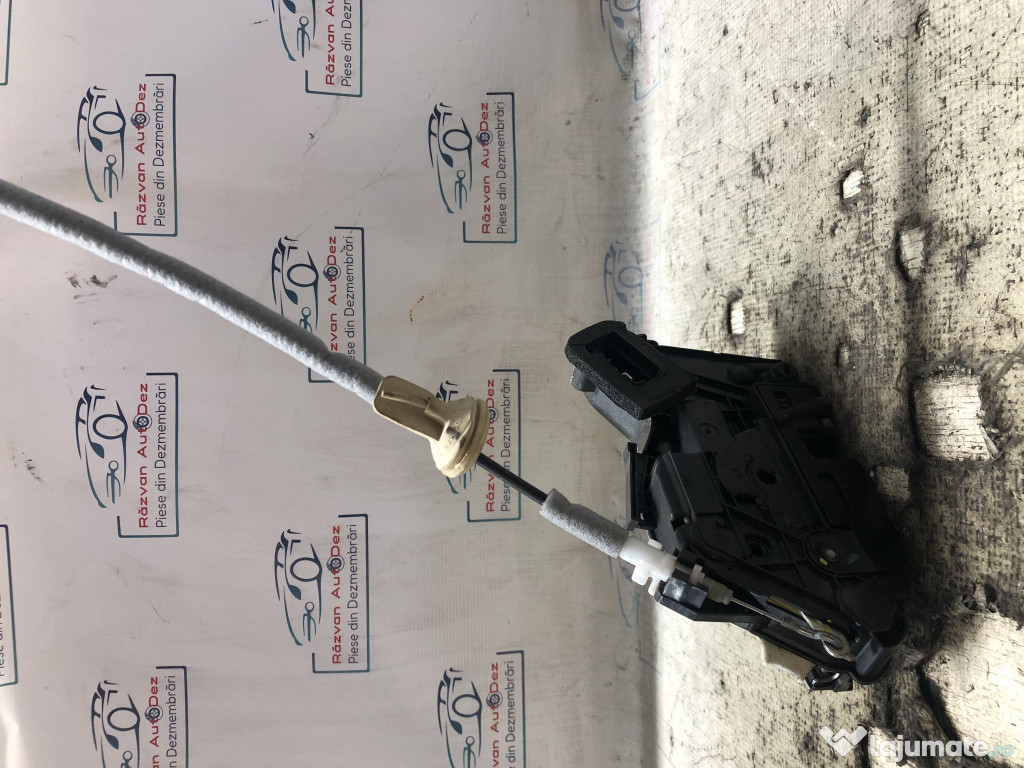 Broasca dreapta spate Volkswagen Passat B8 2016