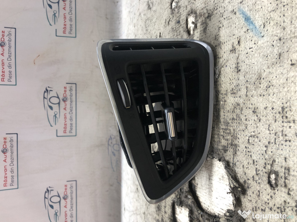 Grila ventilatie stanga Ford B-MAX 1.0 Benzina 2015