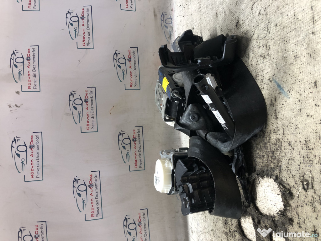 Set centuri fata cu pretensioner si capsa Ford B-MAX 2015