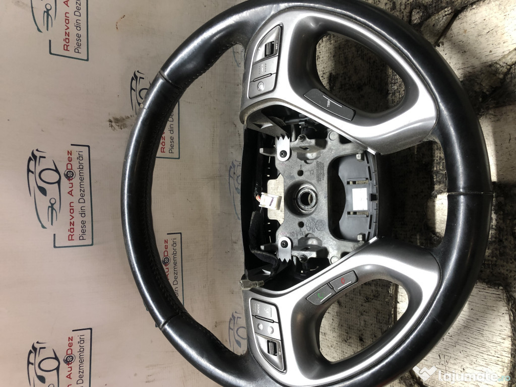 Volan cu comenzi Hyundai Ix 35 1.7 Motorina 2012