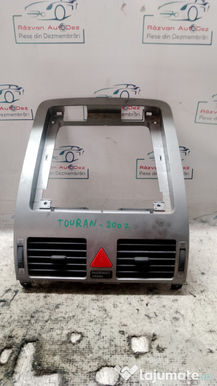 Grila ventilatie centrala Volkswagen Touran 2007