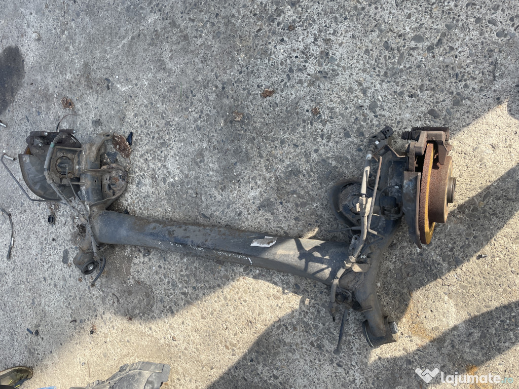 Punte spate Nissan Qashqai 1.2 Benzina 2014