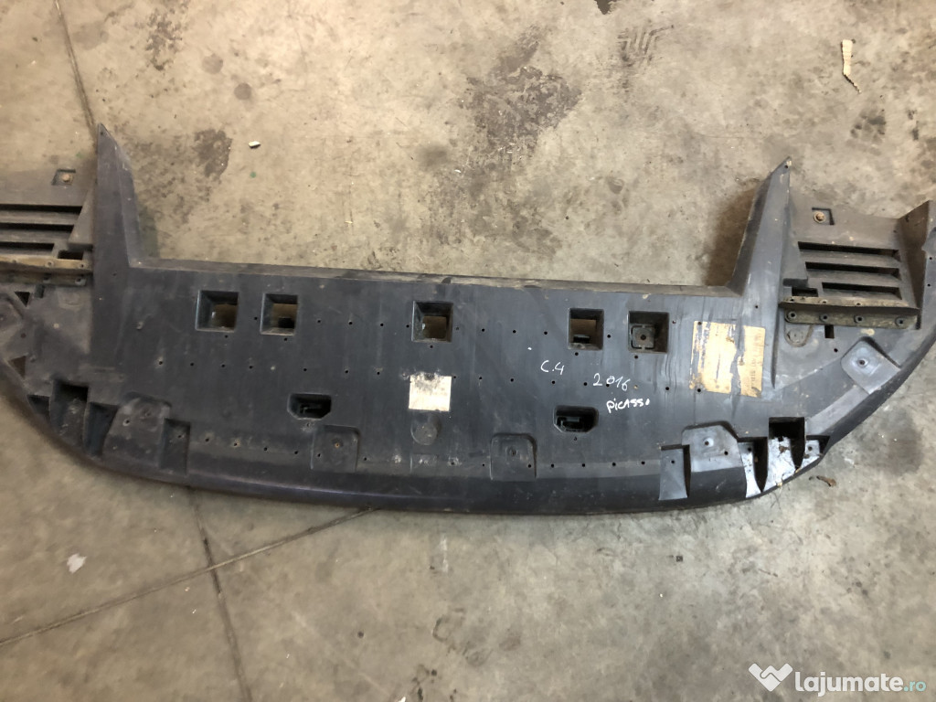 Scut bara fata Citroen C4 Picasso 2016