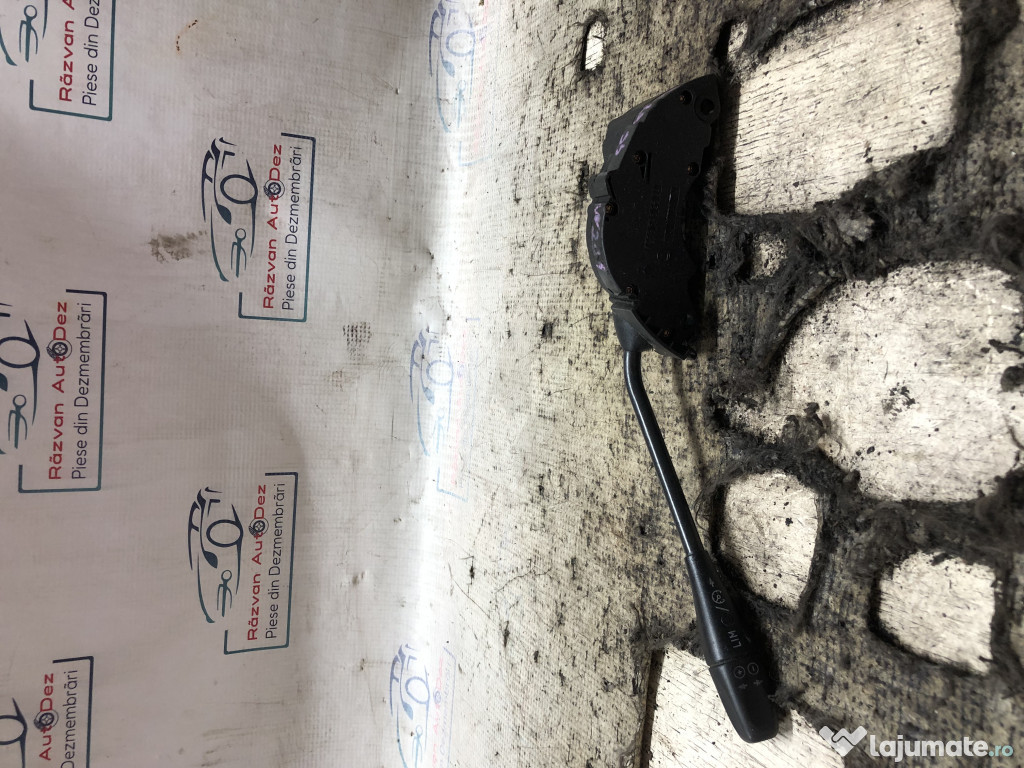 Maneta semnalizare Mercedes E Class w211 2003