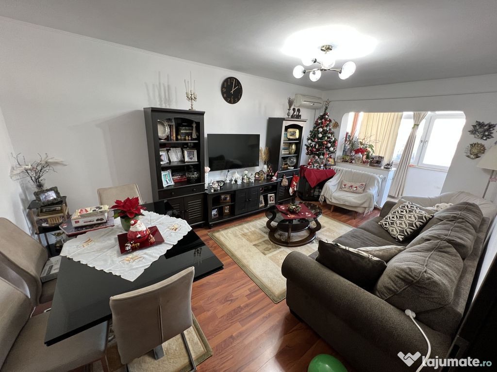 Apartament 3 camere zona Trocadero