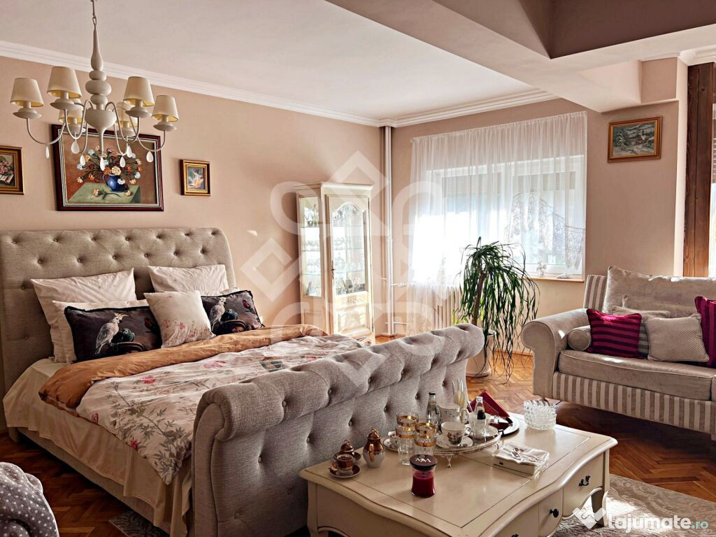 Apartament cu 3 camere de inchiriat in centru