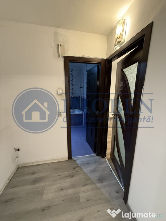 Spatiu comercial - parter - intrare separata - 2 camere -...