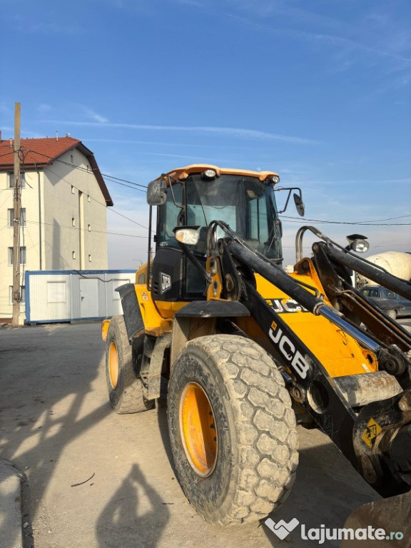 Vand incarcator frontal JCB