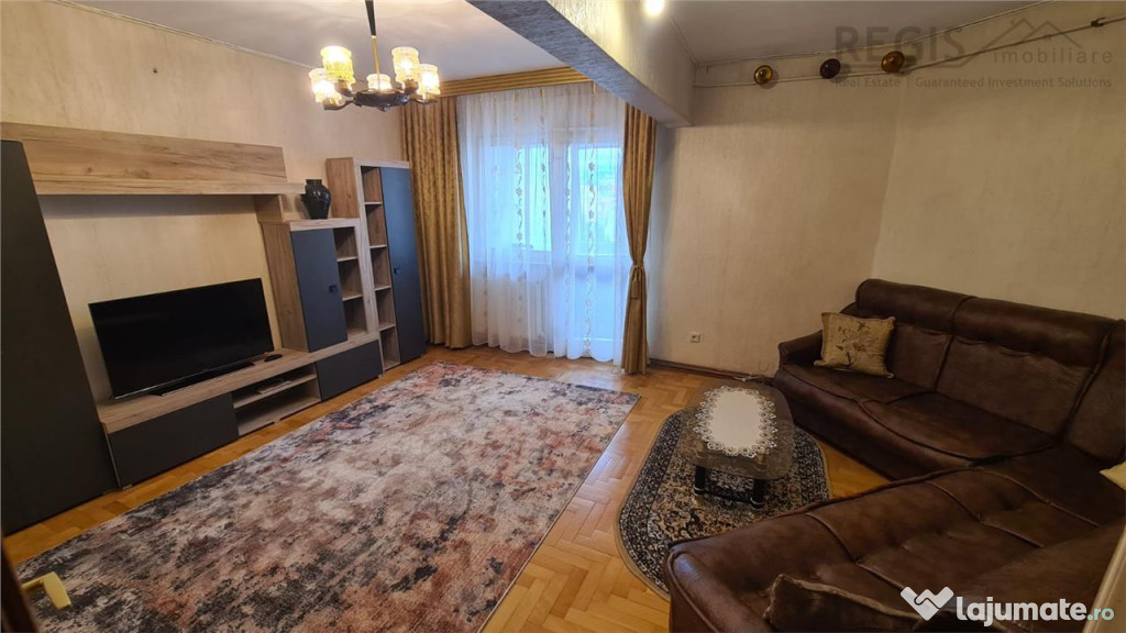 Apartament cu 2 camere, 2 balcoane si loc de parcare in zona