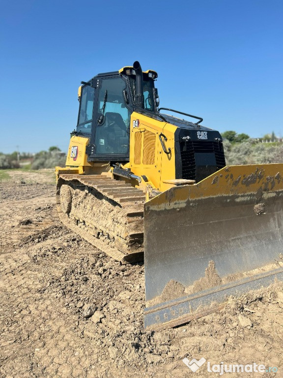 Închiriere Buldoexcavator CATERPILLAR 428