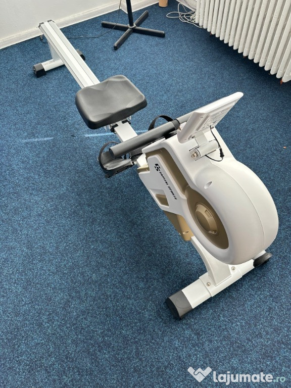 Vand masina de vaslit(rowing machine)