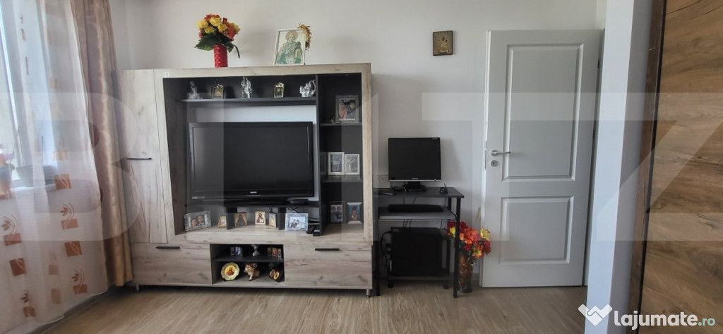 De Vanzare Apartament 2 Camere