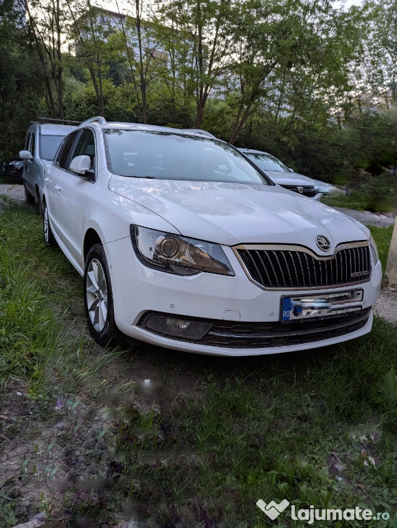 Skoda Superb Greenline 1.6 TDI • 2014 •