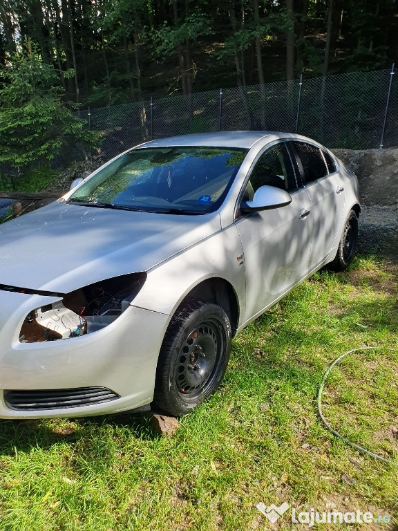 Piese opel insignia