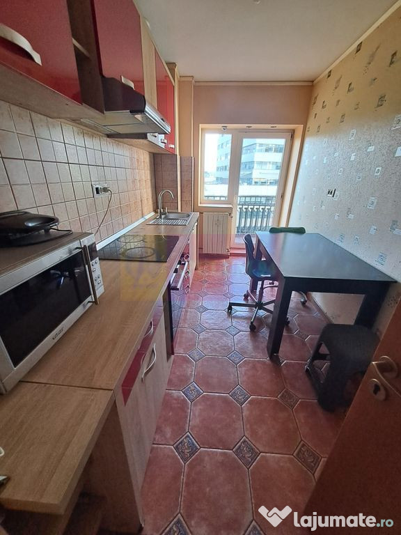 Apartament 3 camere, 85mp, B-dul Unirii