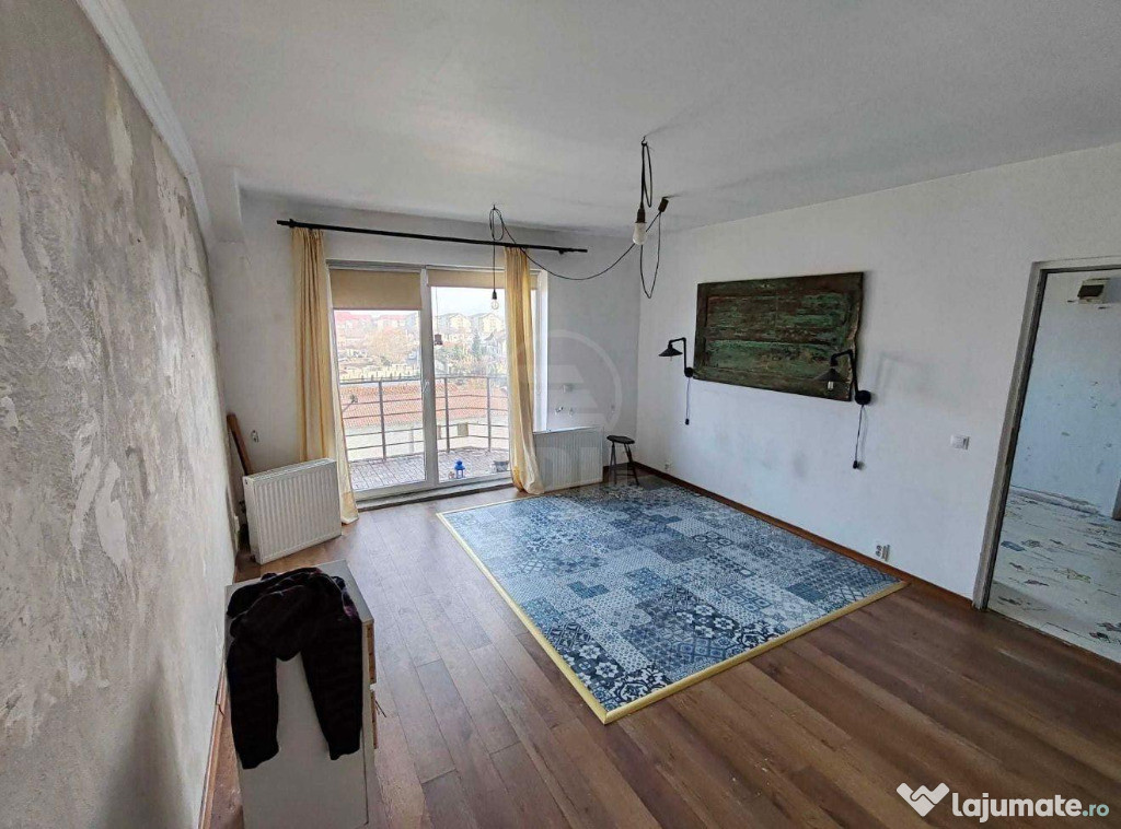 Apartament o camera