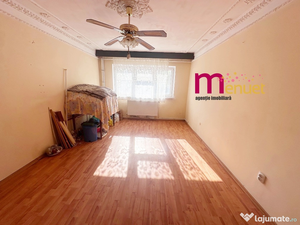 Apartament 3 camere,zona Vest , parter inalt