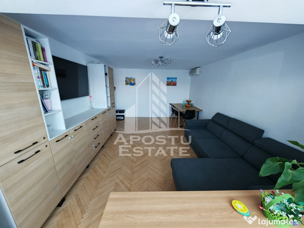 Apartament 4 camere, 2 bai, 2 balcoane,centrala proprie, ...
