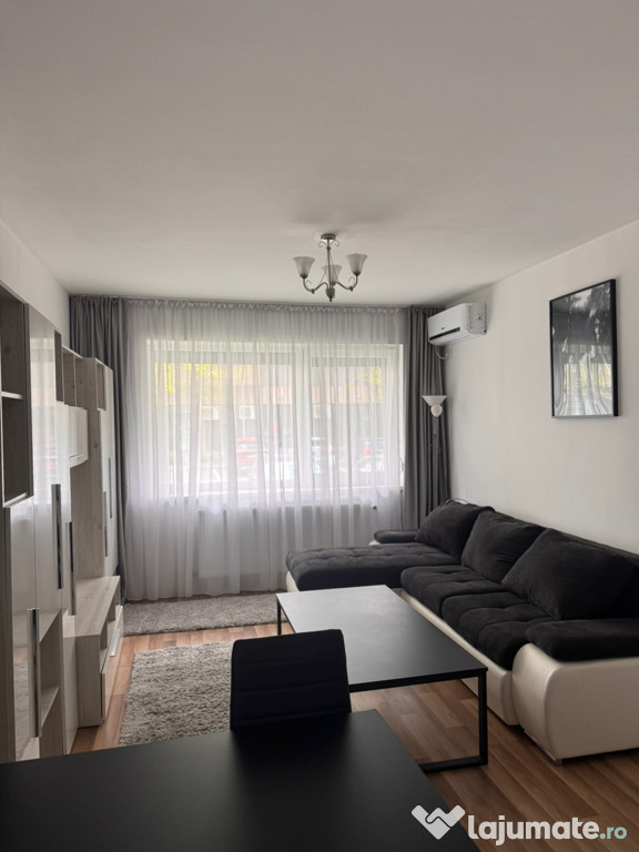 Apartament 3 camere de inchiriat Prima Universitatii